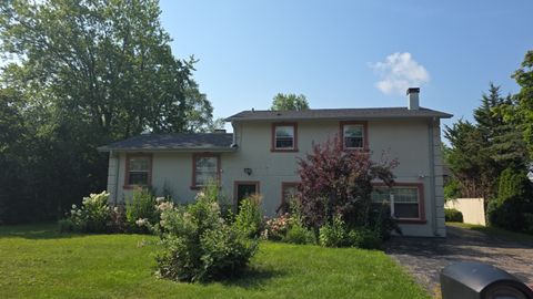 Photo of 3549 Bayberry Drive, Northbrook, IL 60062 (MLS # 12435465)