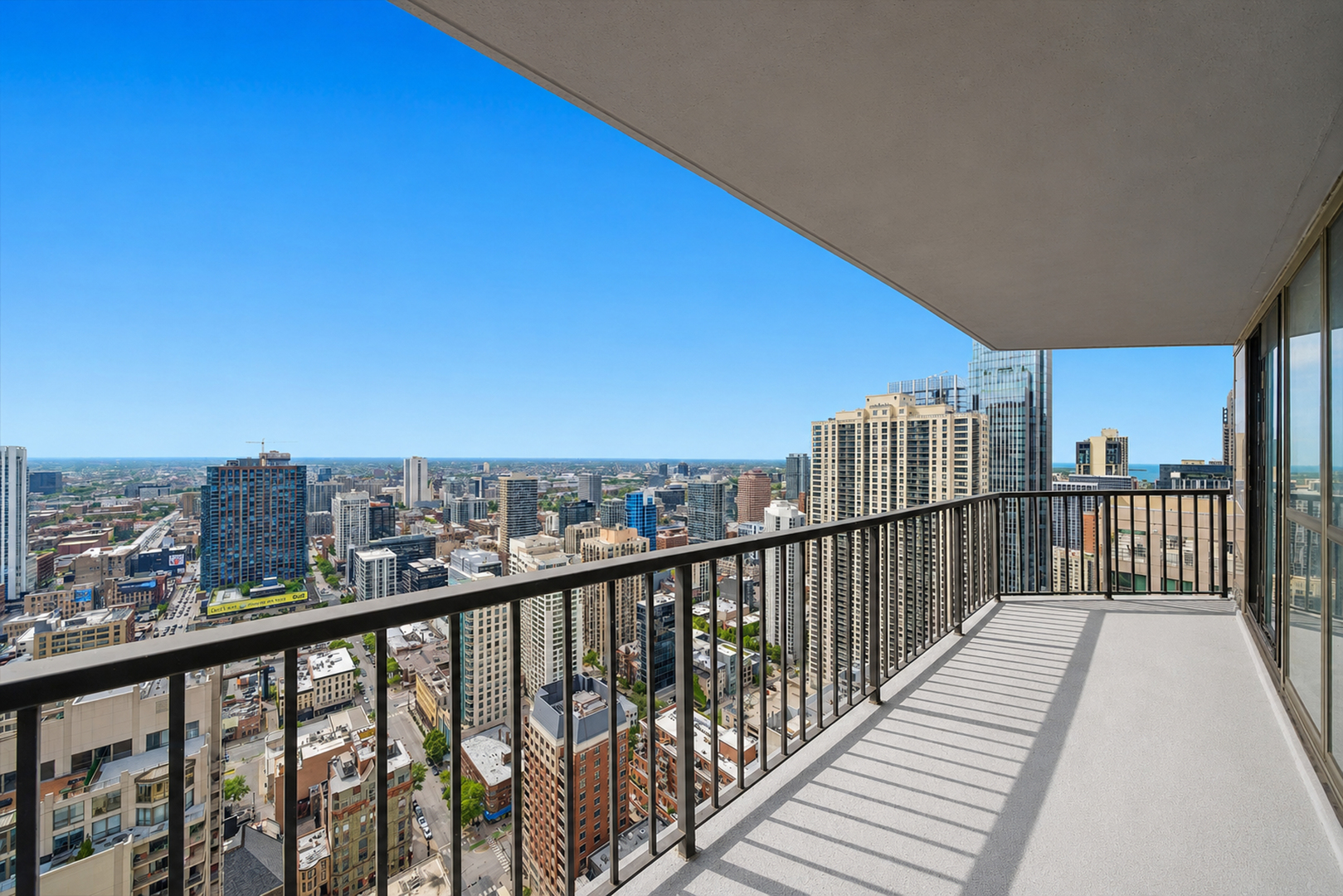10 E Ontario Street 4506