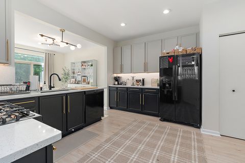 Tiny photo for 1526 Peachtree Lane, Lockport, IL 60441 (MLS # 12393797)