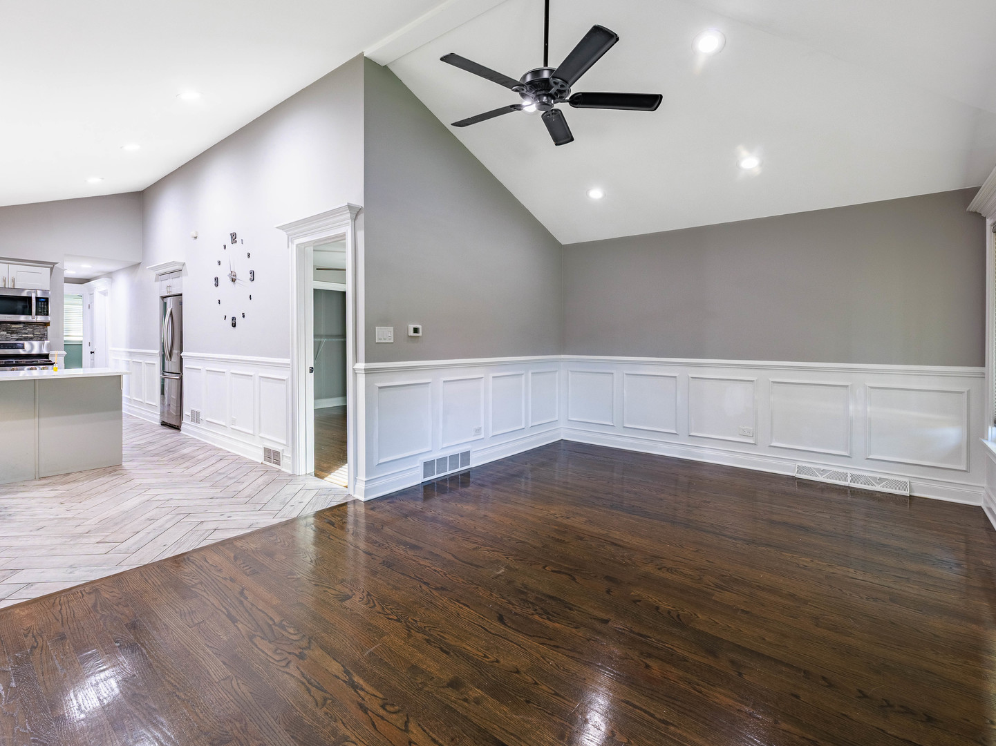 6339 S Austin Avenue