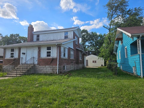 Tiny photo for 12 WEBB Street, Calumet City, IL 60409 (MLS # 12660867)