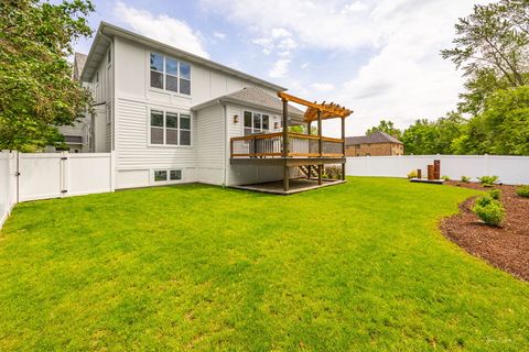 Tiny photo for 6538 Bentley Avenue, Willowbrook, IL 60527 (MLS # 12477061)