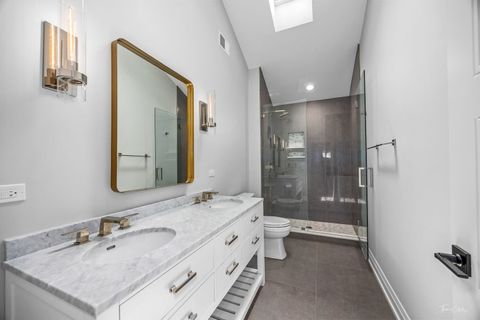 Tiny photo for 6538 Bentley Avenue, Willowbrook, IL 60527 (MLS # 12477061)