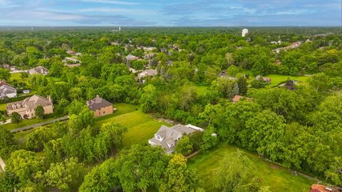 Tiny photo for 6538 Bentley Avenue, Willowbrook, IL 60527 (MLS # 12477061)