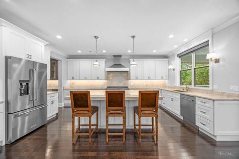 Tiny photo for 6538 Bentley Avenue, Willowbrook, IL 60527 (MLS # 12477061)