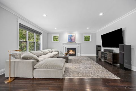 Tiny photo for 6538 Bentley Avenue, Willowbrook, IL 60527 (MLS # 12477061)