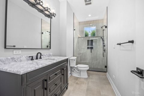 Tiny photo for 6538 Bentley Avenue, Willowbrook, IL 60527 (MLS # 12477061)