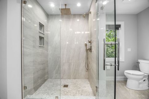 Tiny photo for 6538 Bentley Avenue, Willowbrook, IL 60527 (MLS # 12477061)