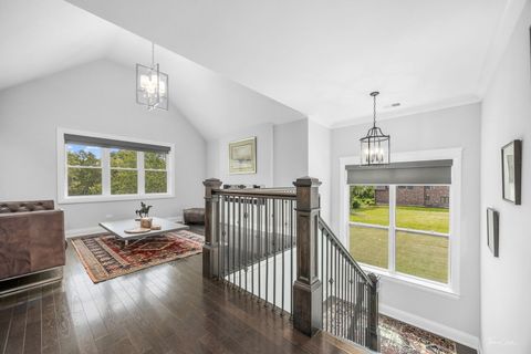 Tiny photo for 6538 Bentley Avenue, Willowbrook, IL 60527 (MLS # 12477061)