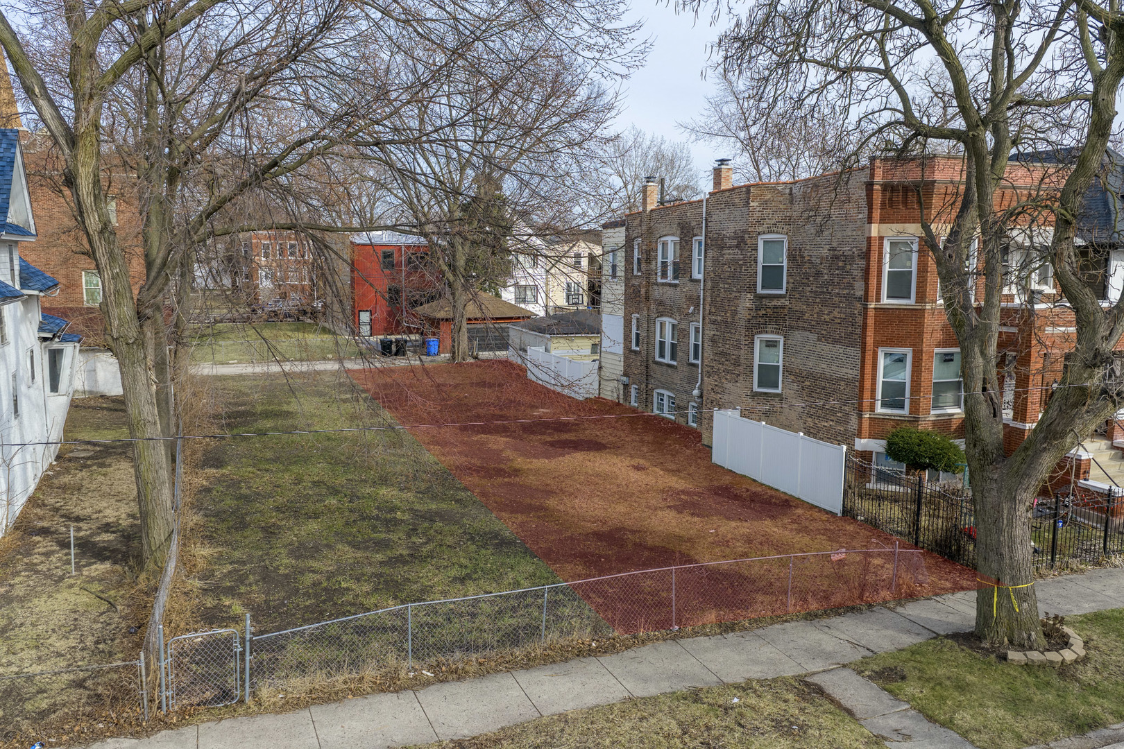 Photo 1 of 6 — 555 N Leclaire Avenue, Chicago, IL 60644