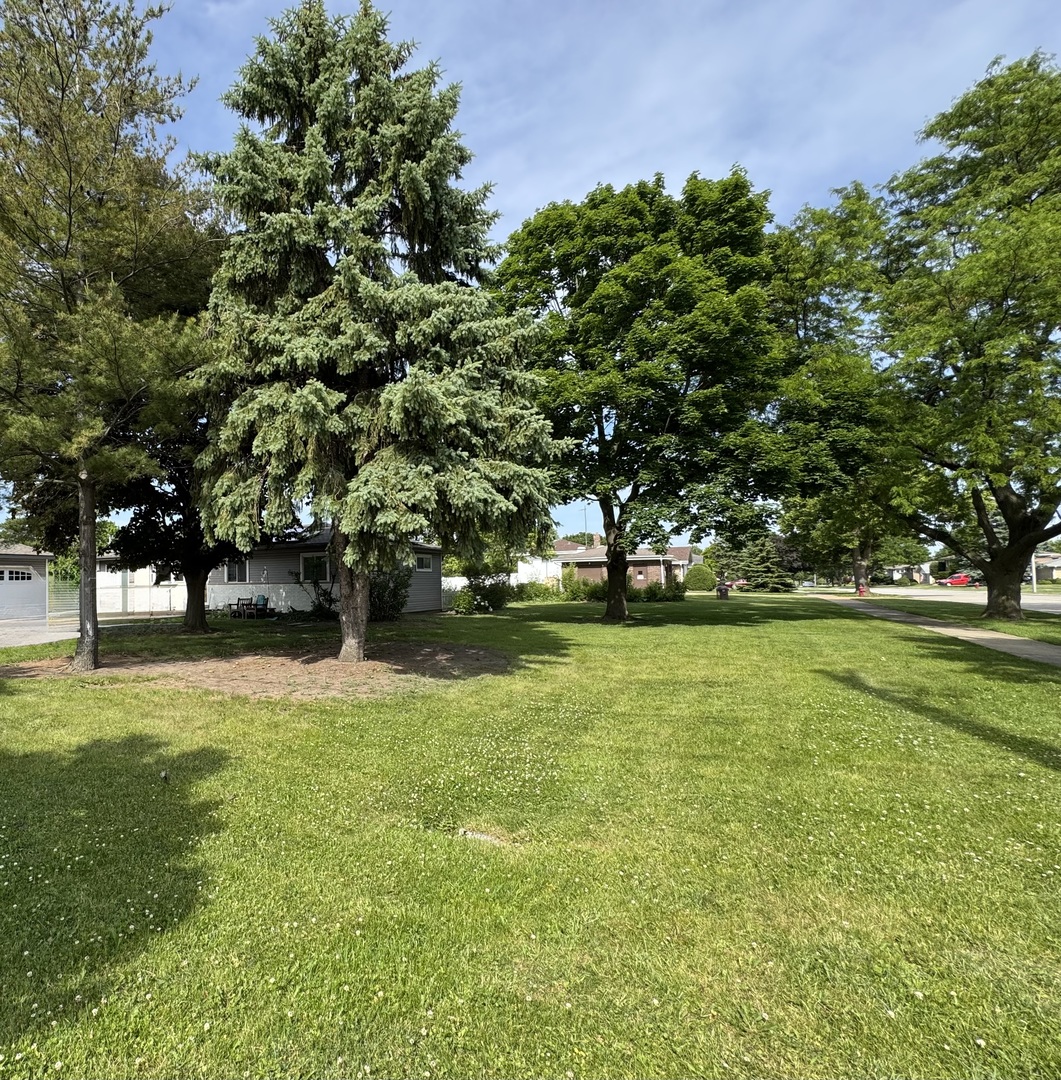 Properties 4 155 N Mill Road