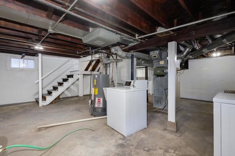 Tiny photo for 2621 Iowa Street, Davenport, IA 52803 (MLS # 12551008)