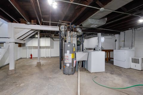 Tiny photo for 2621 Iowa Street, Davenport, IA 52803 (MLS # 12551008)