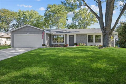 Photo of 708 S 10th Avenue, St. Charles, IL 60174 (MLS # 12477165) Photo of 708 S 10th Avenue, St. Charles, IL 60174 (MLS # 12477165)