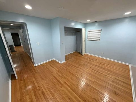 Tiny photo for 4012 W Ainslie Street #G, Chicago, IL 60630 (MLS # 12579841)