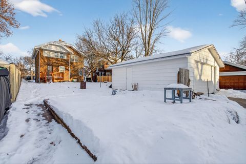 Tiny photo for 324 Paris Avenue, Rockford, IL 61107 (MLS # 12533582)