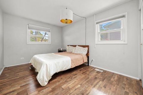 Tiny photo for 1490 Highland Boulevard, Hoffman Estates, IL 60169 (MLS # 12490451)