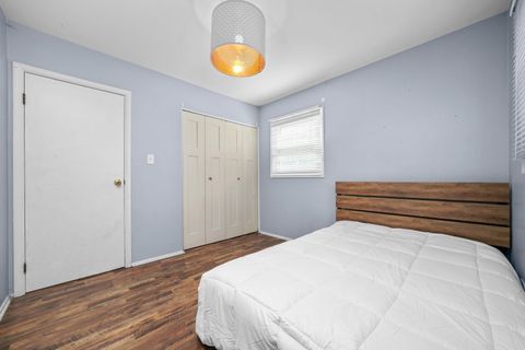 Tiny photo for 1490 Highland Boulevard, Hoffman Estates, IL 60169 (MLS # 12490451)