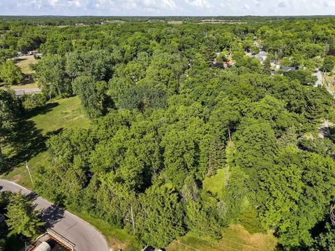 Tiny photo for 2810 Fischer Drive, Burlington, WI 53105 (MLS # 12668517)