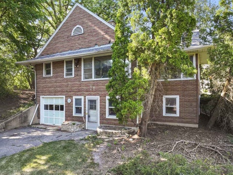 Photo of 2810 Fischer Drive, Burlington, WI 53105 (MLS # 12668517)