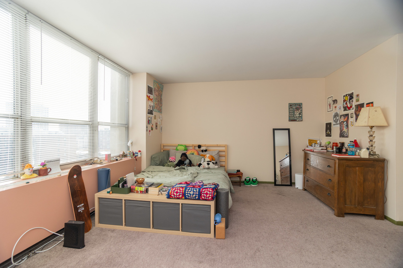 655 W Irving Park Road 909