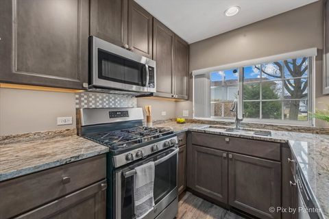 Tiny photo for 1633 Pebble Beach Circle, Elgin, IL 60123 (MLS # 12598065)