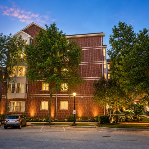 Tiny photo for 27 E Hattendorf Avenue #311, Roselle, IL 60172 (MLS # 12742514)