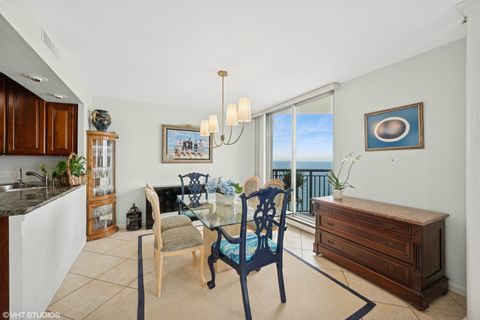 Tiny photo for 6007 N Sheridan Road #12A, Chicago, IL 60660 (MLS # 12468081)