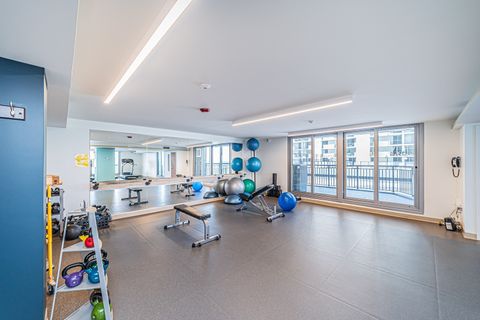 Tiny photo for 6007 N Sheridan Road #12A, Chicago, IL 60660 (MLS # 12468081)