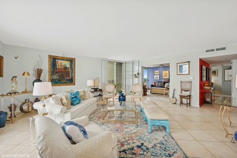 Tiny photo for 6007 N Sheridan Road #12A, Chicago, IL 60660 (MLS # 12468081)