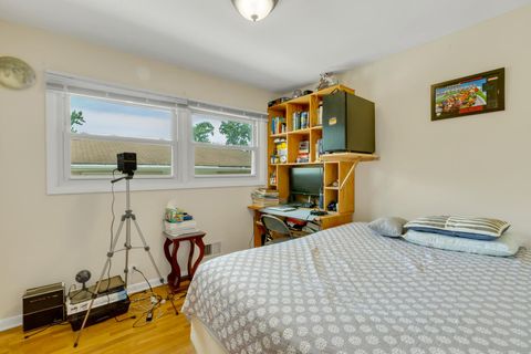 Tiny photo for 8936 N Elmore Street, Niles, IL 60714 (MLS # 12702411)