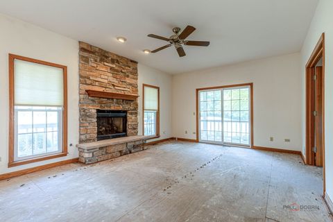 Tiny photo for 908 Amber Lane, Lake Villa, IL 60046 (MLS # 12421241)