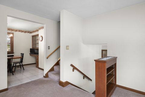 Tiny photo for 3216 W Dover Court, Davenport, IA 52084 (MLS # 12619051)