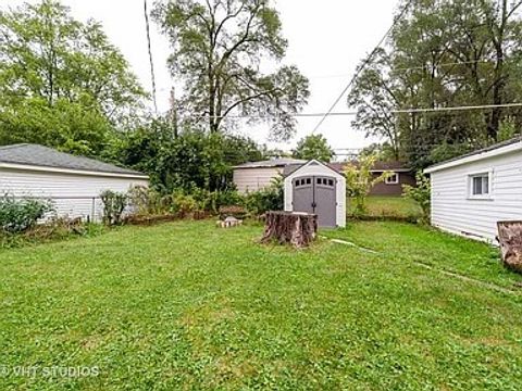 A home in Carpentersville