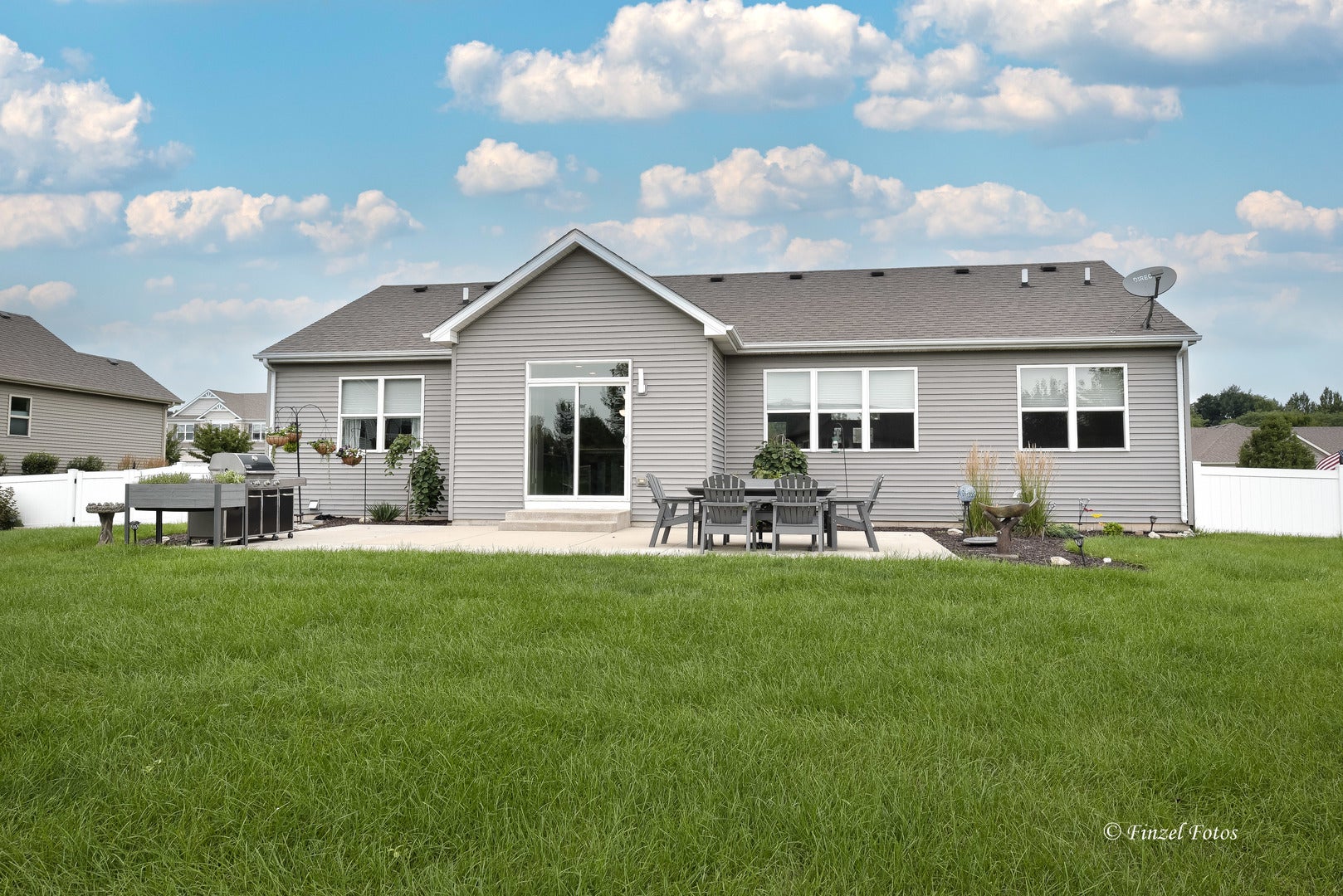 5305 Grouse Lane