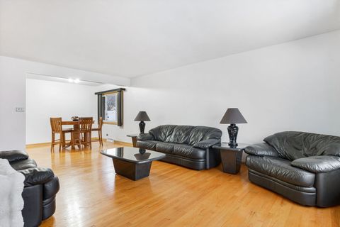 Tiny photo for 11129 Martindale Drive, Westchester, IL 60154 (MLS # 12516125)