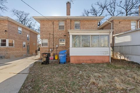 Tiny photo for 1700 W 103rd Street, Chicago, IL 60643 (MLS # 12551954)
