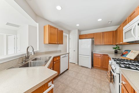 Tiny photo for 2920 Stoney Creek Drive, Elgin, IL 60124 (MLS # 12483876)