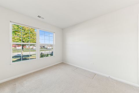 Tiny photo for 2920 Stoney Creek Drive, Elgin, IL 60124 (MLS # 12483876)