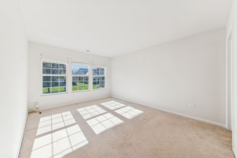 Tiny photo for 2920 Stoney Creek Drive, Elgin, IL 60124 (MLS # 12483876)