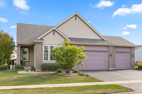 Tiny photo for 929 Fairmont Road, Pingree Grove, IL 60140 (MLS # 12487368)