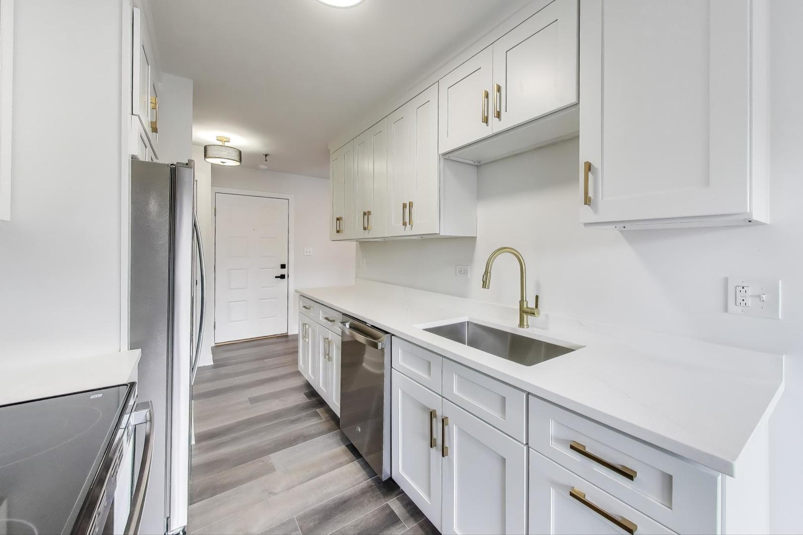1400 N Elmhurst Road 106