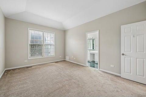 Tiny photo for 5 Middlesex Court, Lincolnshire, IL 60069 (MLS # 12668664)