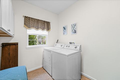 Tiny photo for 3004 Countrybend Lane, Champaign, IL 61822 (MLS # 12604797)