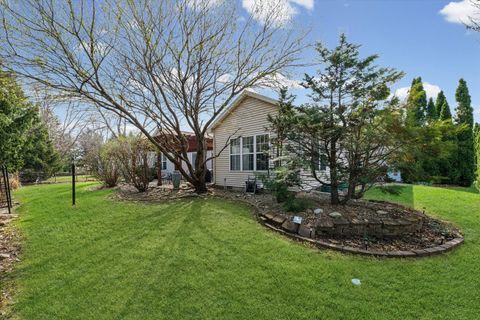 Tiny photo for 3004 Countrybend Lane, Champaign, IL 61822 (MLS # 12604797)