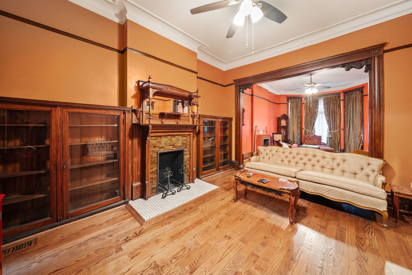 3602 S Prairie Avenue