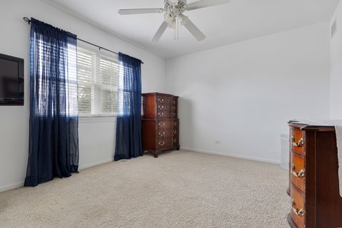 Tiny photo for 740 Fairview Lane, South Elgin, IL 60177 (MLS # 12520369)