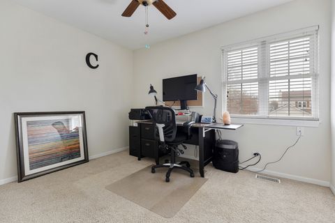 Tiny photo for 740 Fairview Lane, South Elgin, IL 60177 (MLS # 12520369)