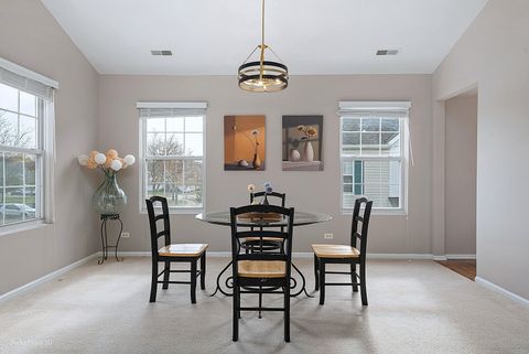 Tiny photo for 2244 S LINCOLN Street #312, Lombard, IL 60148 (MLS # 12508441)