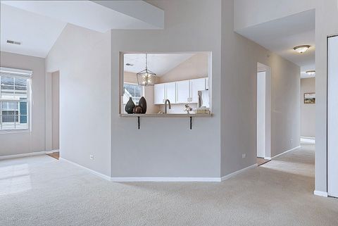 Tiny photo for 2244 S LINCOLN Street #312, Lombard, IL 60148 (MLS # 12508441)